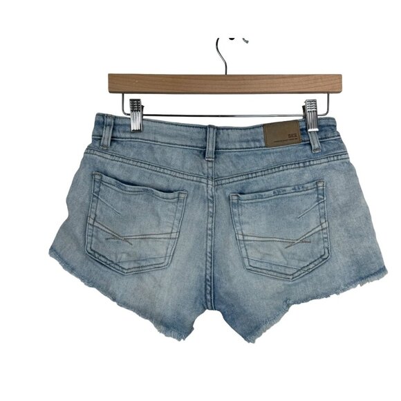 Buckle BKE Payton boho distressed low rise denim shorts sz 25 - Picture 3 of 8
